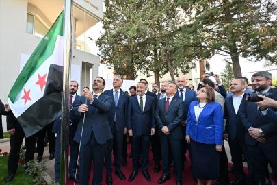Suriye'nin Gaziantep Başkonsolosluğu 15 yıl sonra yeniden açıldı