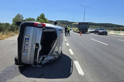 Takla atan otomobilin sünücüsü yaralandı