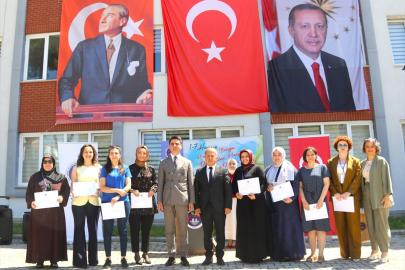 Taşova'da El Sanatları Sergisi Açıldı
