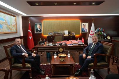 TBMM Dışişleri Komisyonu Başkanı Oktay'dan BBP Genel Başkanı Destici'ye ziyaret