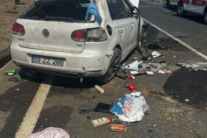 Tekirdağ'da devrilen otomobildeki çift yaralandı