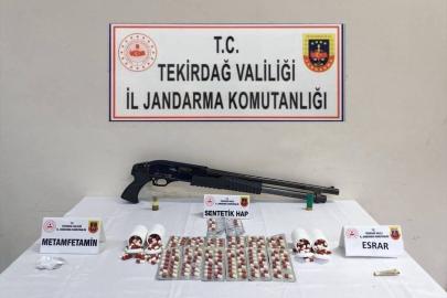 Tekirdağ'da evinde uyuşturucu hap ele geçirilen zanlı gözaltına alındı