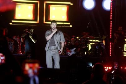 Trabzon Kültür Yolu Festivali, şarkıcı Murat Boz konseriyle sona erdi