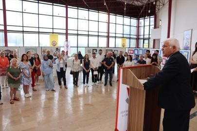 Trakya Üniversitesinde Mezuniyet Köprüsü Sergisi