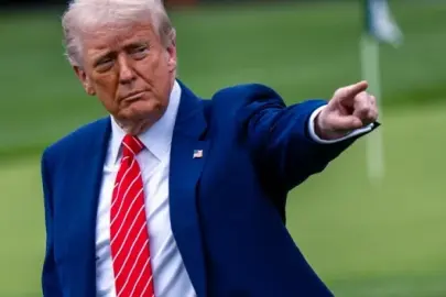 Trump: Çaresizlikten ötürü masaya oturan biz değildik, İran’dı
