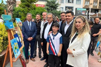 Türkeli'de öğrencilerce sanatsal gösteriler düzenlendi