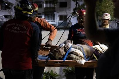 Türkiye, depremin vurduğu Venezuela’ya 2 uçak arama kurtarma ve insani yardım ekibi gönderiyor