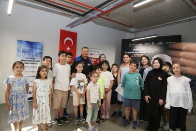 Türkiye'nin İlk Astronotu Alper Gezeravcı, İstanbul Medeniyet Üniversitesi'nde Öğrencilerle Buluştu