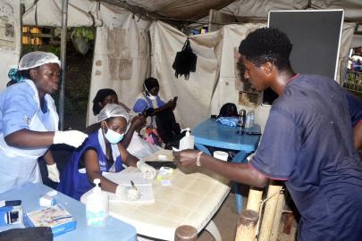 Uganda, Ebola Testi Vaadiyle Yapılan Dolandırıcılıklara Karşı Vatandaşları Uyardı