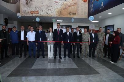 Van'da "Erciş Arkeoloji, Tarih ve Kültürel Miras Kitabı"nın tanıtımı yapıldı