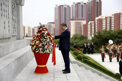Xi ve Kim, Büyük ve Geleneksel Çin-Kuzey Kore Dostluğunu Nesilden Nesile Aktarma Kararlılıklarını Yineledi