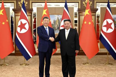 Xi ve Kuzey Kore Lideri Kim, Pyongyang'da Görüştü