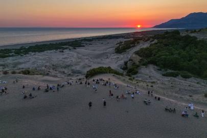 Yeşilçam'ın çölü Patara Kum Tepeleri'nde gün batımı şöleni