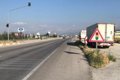 Yol kenarında tabancayla vurulmuş halde bulundu