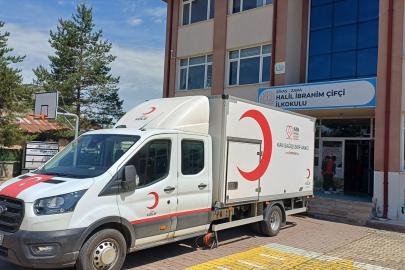 Zara'da "Okulumda Kan'panya" sloganıyla kan bağışı programı düzenlendi