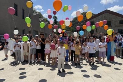 Zonguldak'ta lösemiyi yenen 6 yaşındaki çocuk için gökyüzüne balonlar bırakıldı