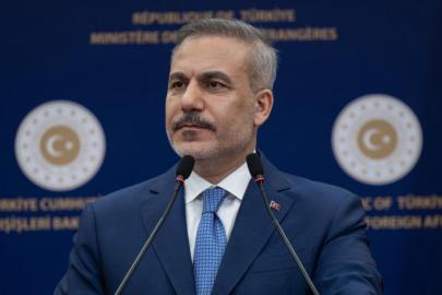 Bakan Fidan, Katar Başbakanı ve Pakistan Savunma Kuvvetleri Komutanı ile görüştü