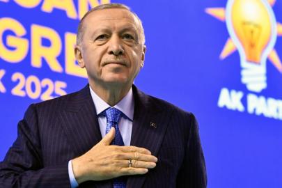 Çeyrek asrı geride bırakan AK Parti, yeni yaşını kutlamaya hazırlanıyor