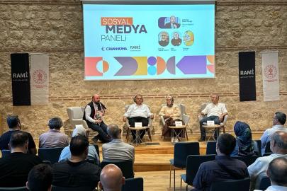 Cihannüma Dergisi'nin "Sosyal Medya Paneli"nde dijitalleşme ve yapay zeka tartışıldı