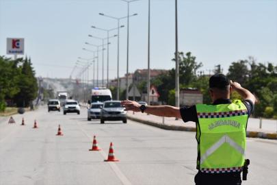 Konya-Ankara kara yolunda NATO Liderler Zirvesi kapsamında denetimler artırıldı
