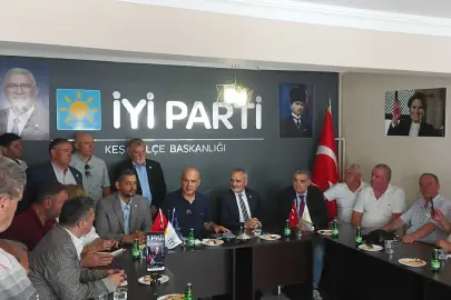 Turhan Çömez Keşan'da konuştu... Türkiye'nin en büyük sorunu tek adam rejimi