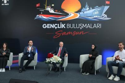 Cumhurbaşkanı Erdoğan Samsun'da geçlerle buluştu